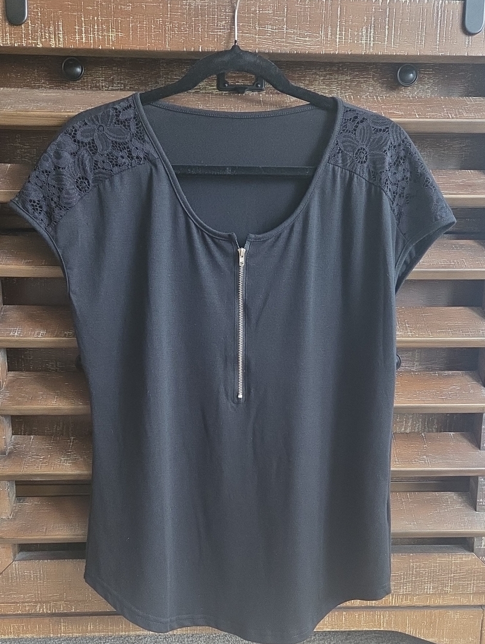 Women's Black Top, Scoop Neck, 1/2 Zip Front, Lace Shoulders, Small, LNWOT